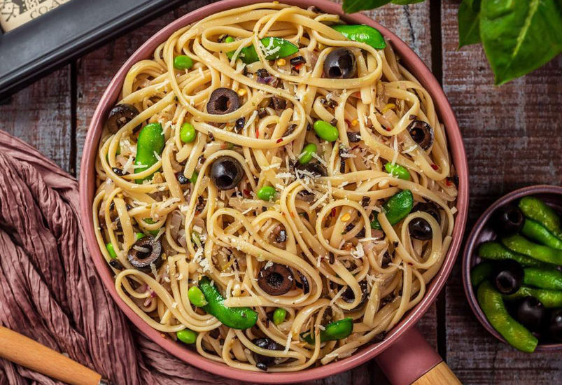 olive and peas pasta, Edamame spaghetti, high fiber pasta, healthy pasta , food photography