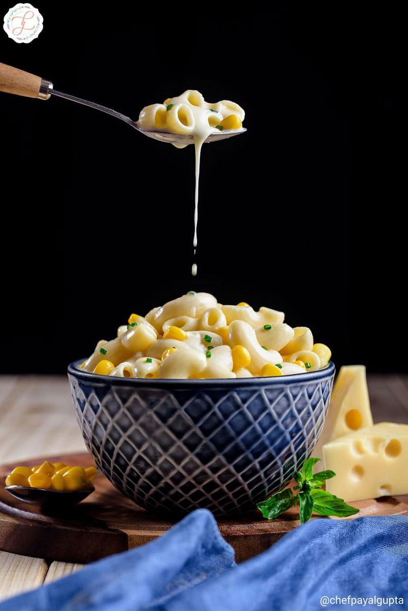 mac and cheese, macaroni in cheese sauce, kid friendly pasta, food photography
